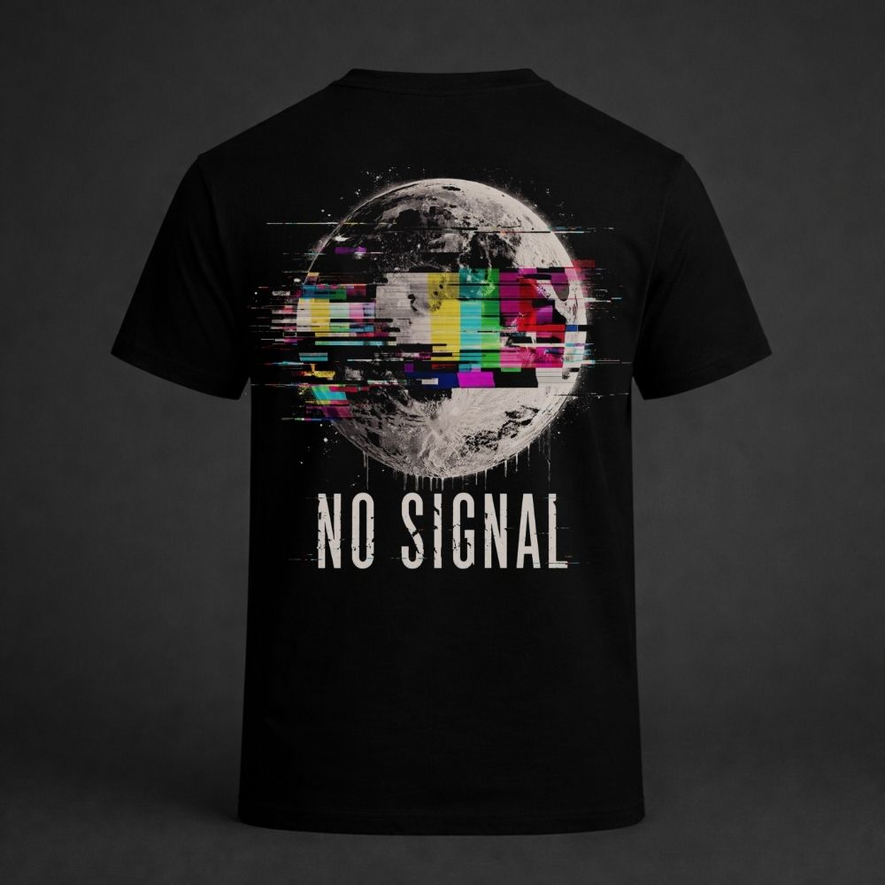 Black t-shirt with a graphic of a moon and 'NO SIGNAL' text on a dark background