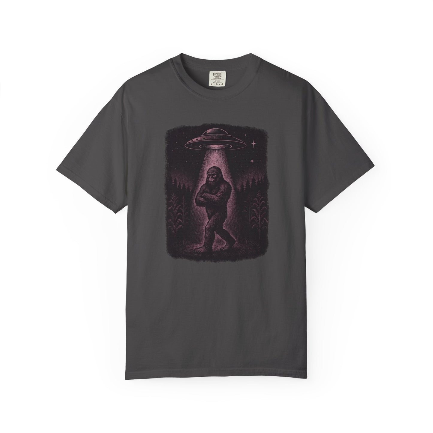 Front view of graphite ‘UFO Abduction Sasquatch’ graphic t-shirt by Twistbug